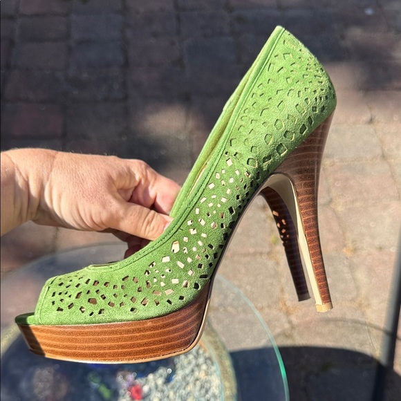 Enzo Angiolini Green Peep-Toe Heels size 8 - Picture 5 of 5